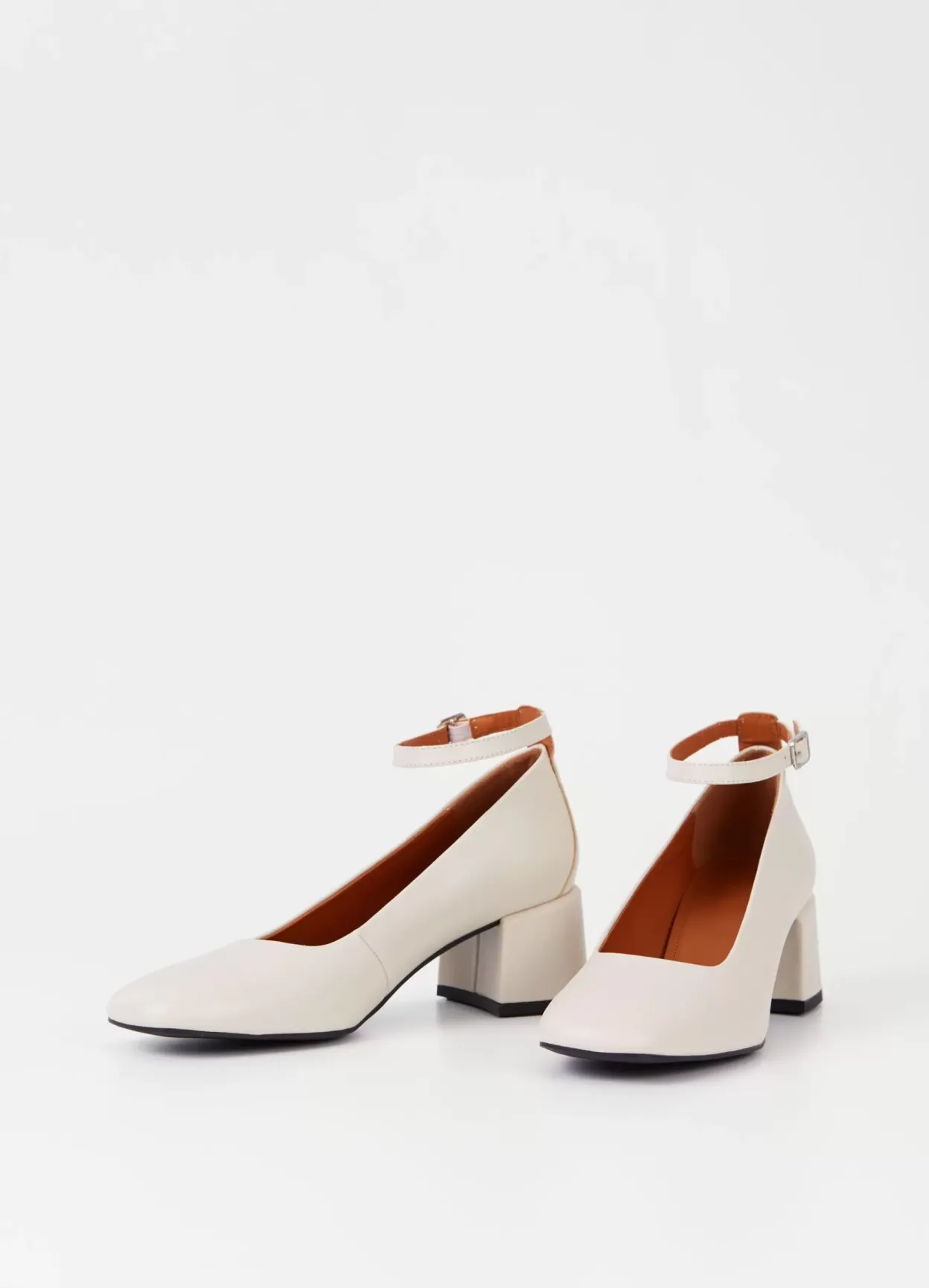 Vagabond ADISON PUMPS