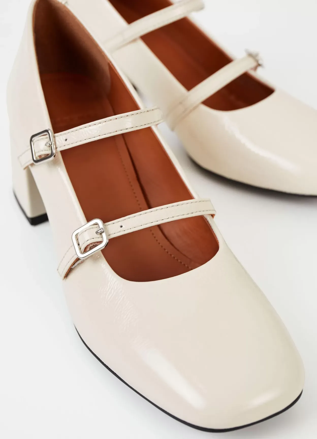 Vagabond ADISON PUMPS