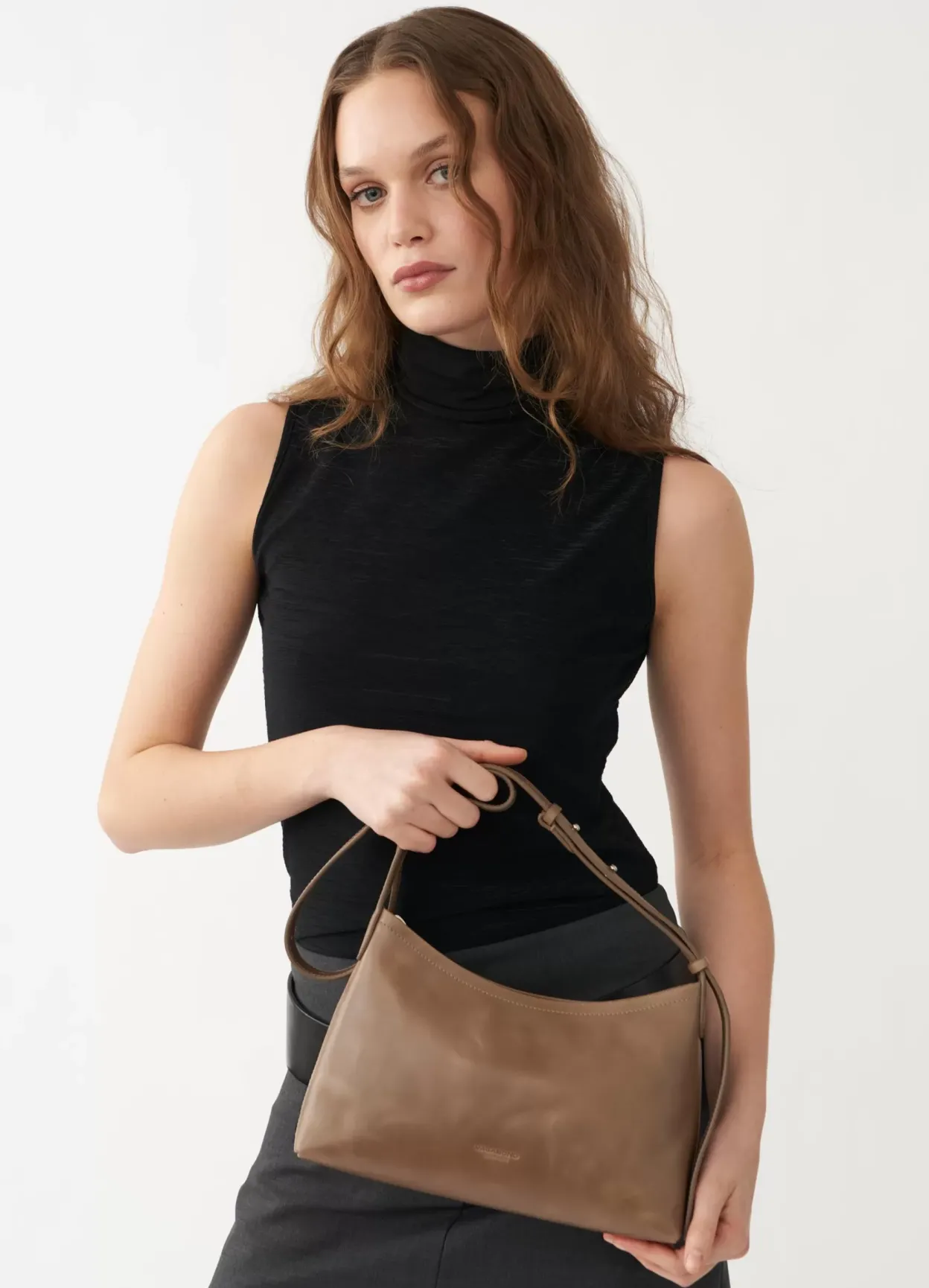 Vagabond NAPLES TASKE